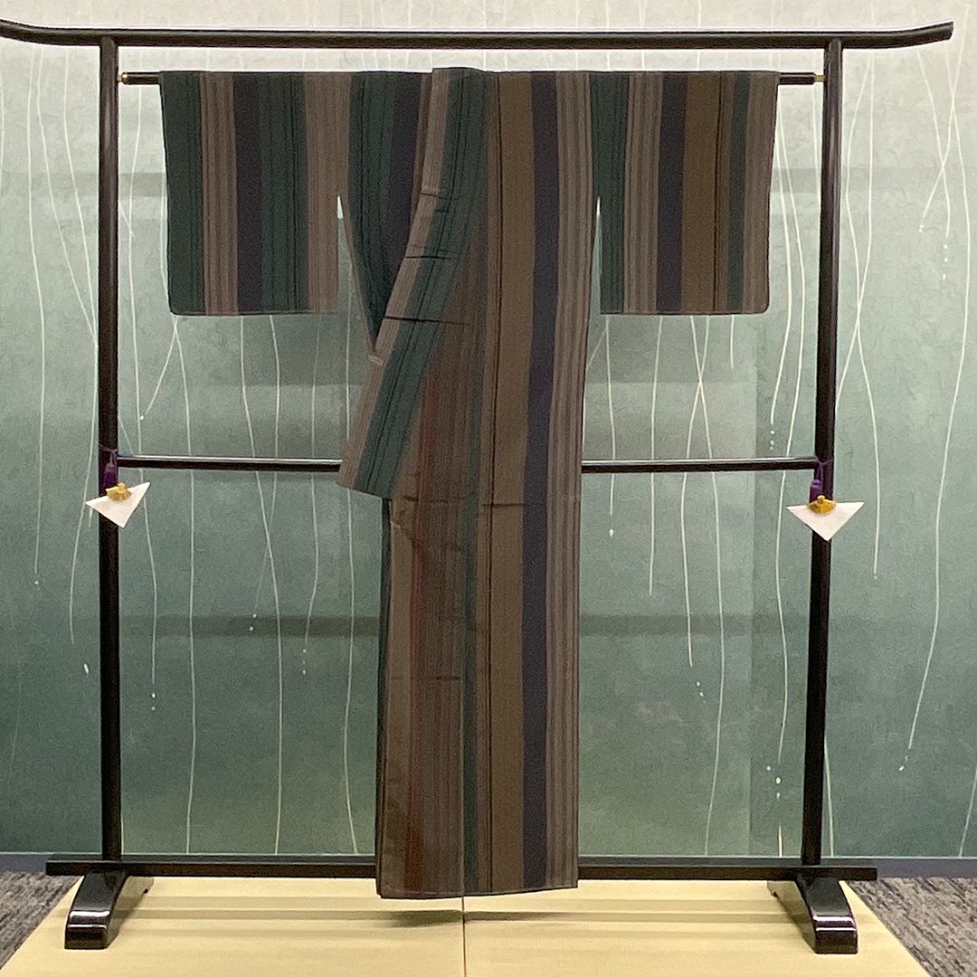 適応身長 約159 cm リサイクル着物 小紋 紬 8300-00026 八掛 小紋 着物 着物 浴衣