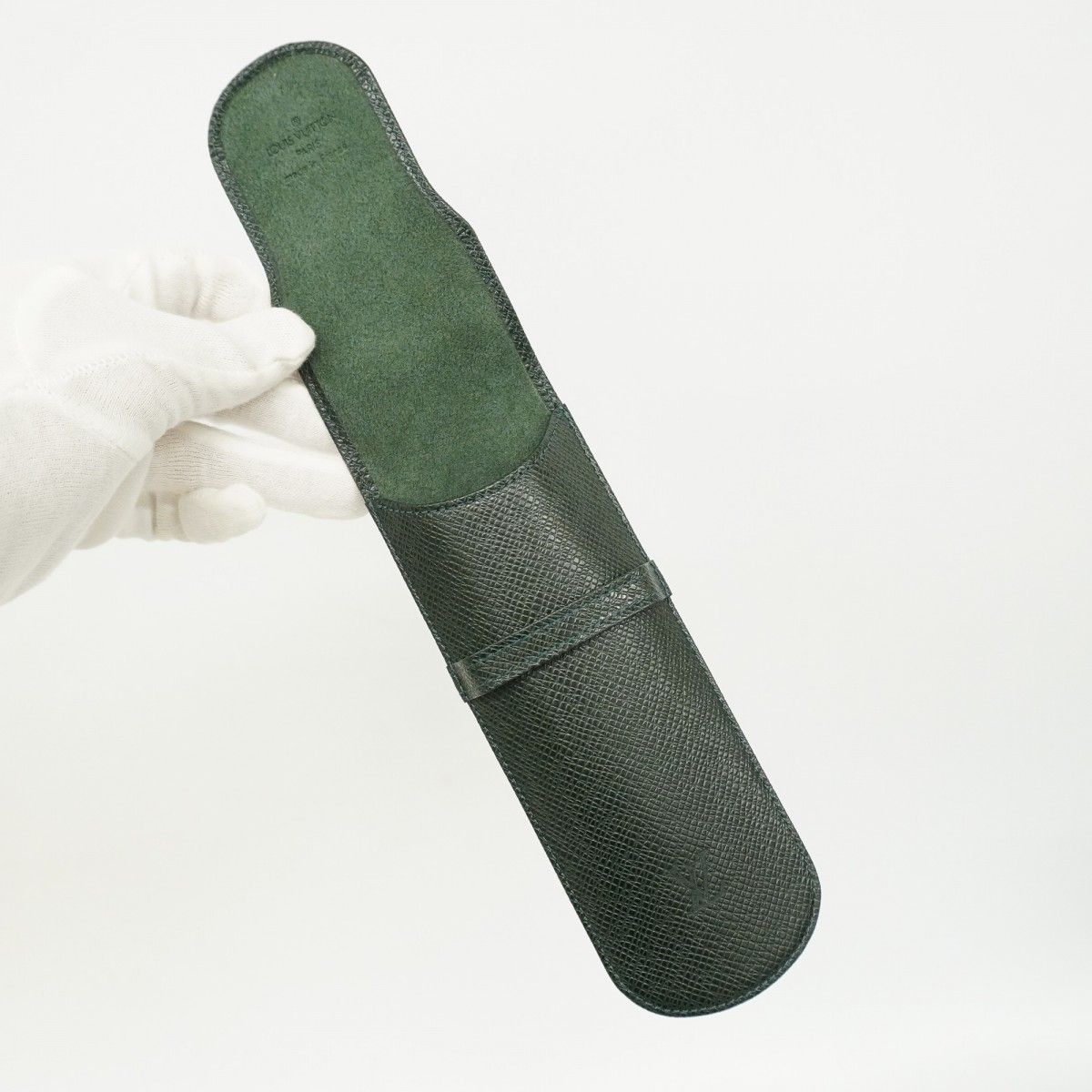 6aa0114-k】ルイヴィトン ペンケース タイガ エテュイスティロ M30364