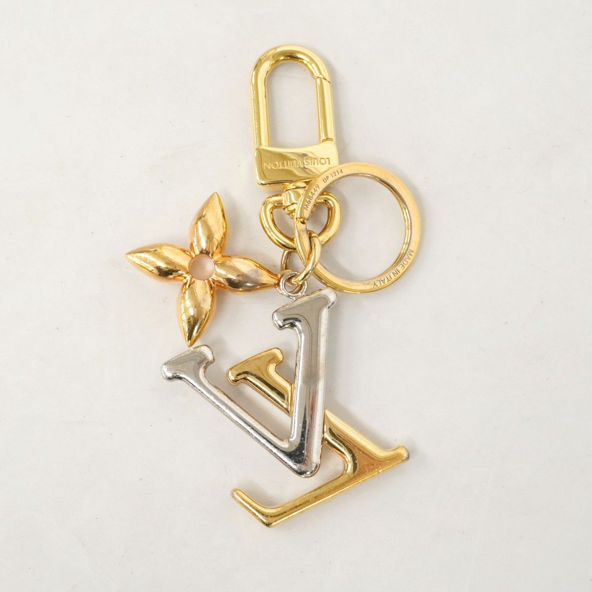 6aa0112-k】ルイヴィトン キーホルダー ポルトクレ LV ニューウェーブ