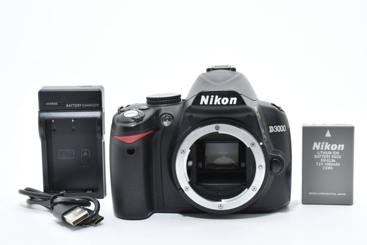 上品 ショット数1 899回 ニコン Nikon D 3000 ボディ 1049 j