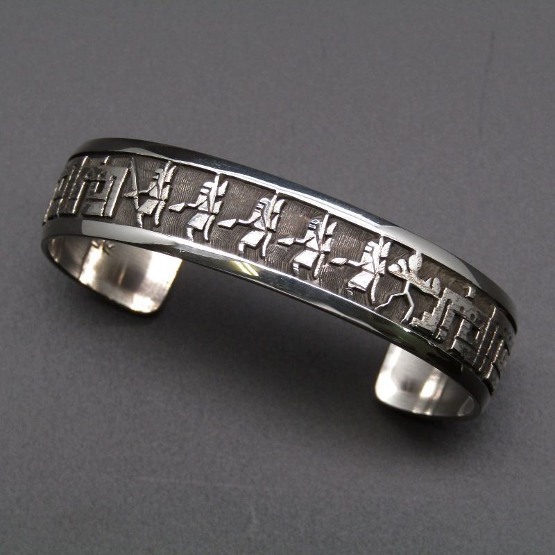 ポピ族ベネットカゲンヴェマ 美品 Bennett Kagenvema ホピ族 バングル オーバーレイ 13mm ベネット