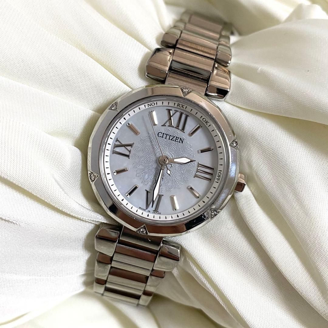 CITIZEN | XC 6 Pダイヤ シェル文字盤 電波ソーラー腕時計