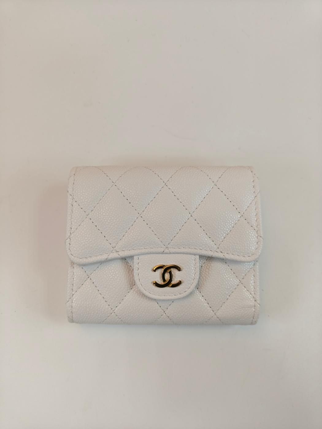CHANEL シャネル クラシック スモール フラップ ウォレット 三つ折り 財布 ホワイト 管理番号 10751