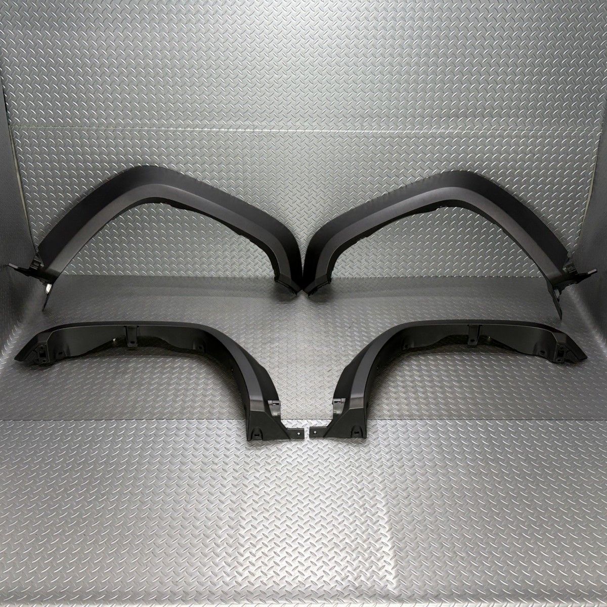 JB 74 W ジムニーシエラ オーバーフェンダー 素地 黒 ブラック 品番77510 78 R 0 77530 77520 77540