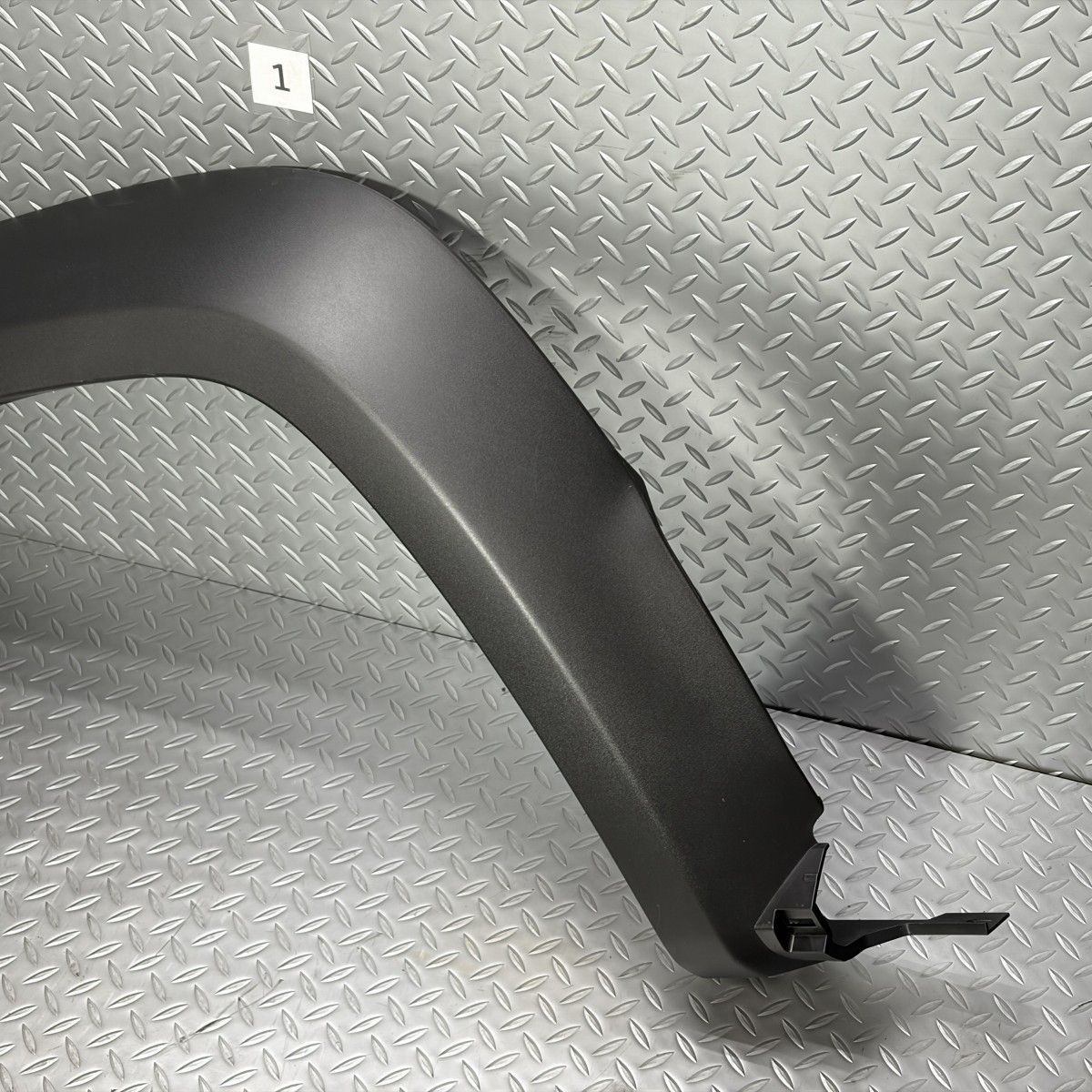 JB 74 W ジムニーシエラ オーバーフェンダー 素地 黒 ブラック 品番77510 78 R 0 77530 77520 77540 その他 アクセサリー 車