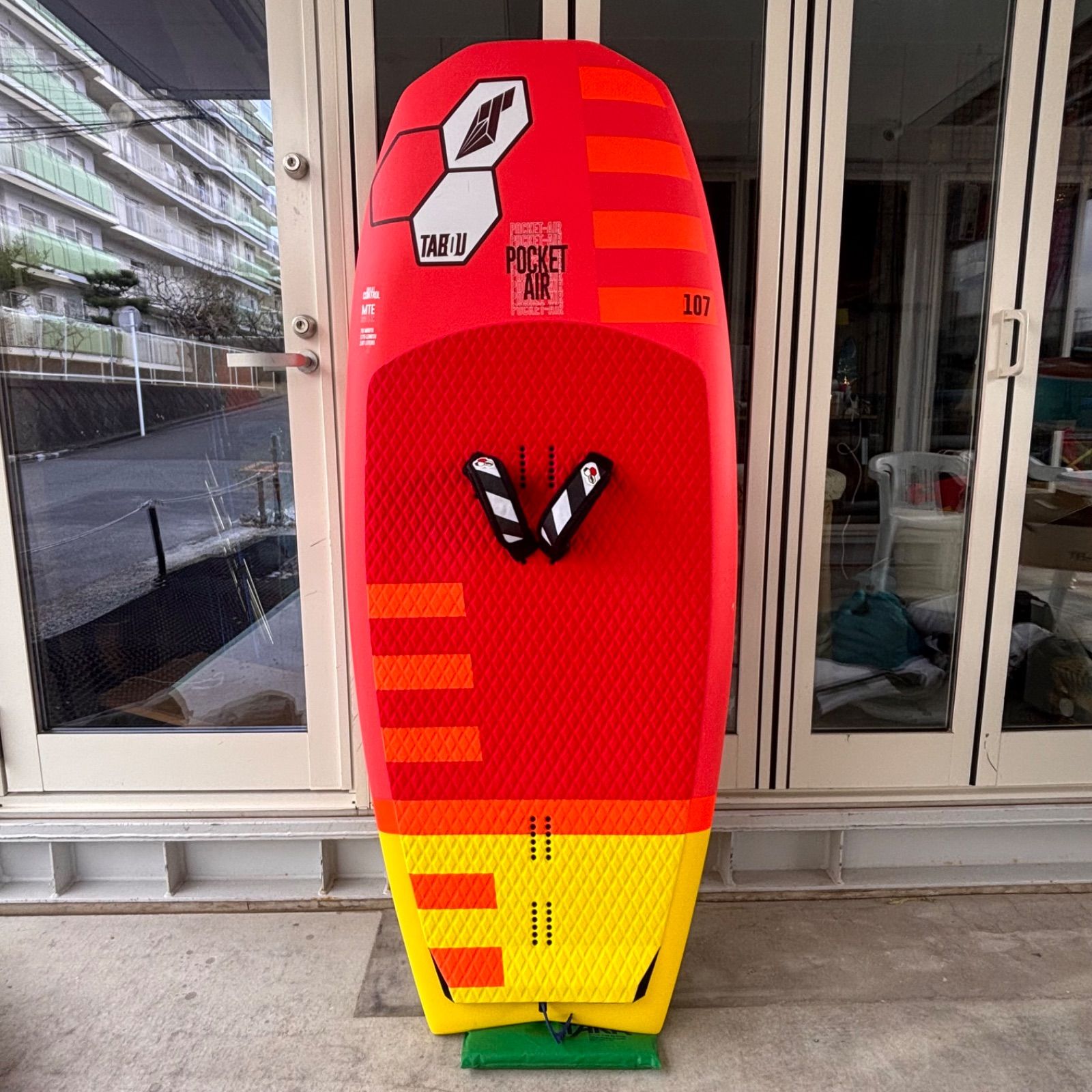 リユース フォイルボード TABOU POCKET AIR MTE 107 L