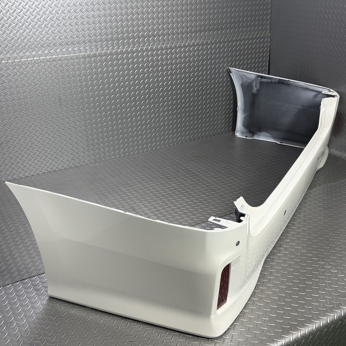 30系 アルファード|ヴェルファイア リアバンパー 白|070|ホワイトパールクリスタルシャイン 品番52159-58190 AGH 30 W|GGH 35