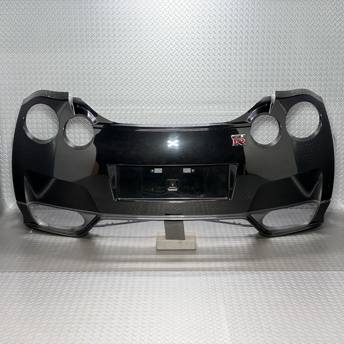 R 35 日産 GT MY 15 リアバンパー 黒メタ GAG メテオフレークブラックパール 品番85022 JF 04 H 85014 KB 54