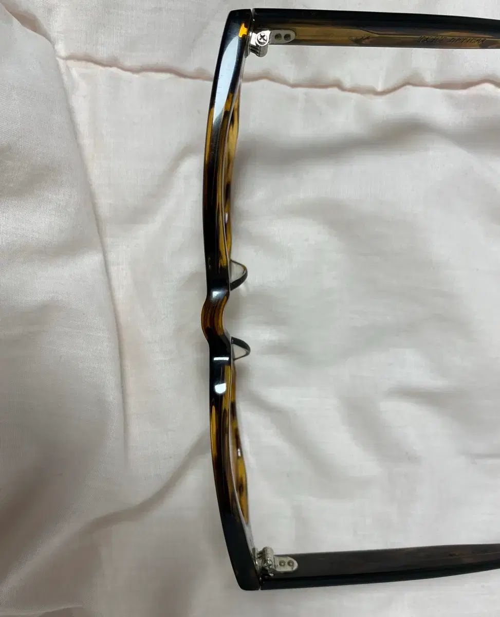 オプティカル アーネル