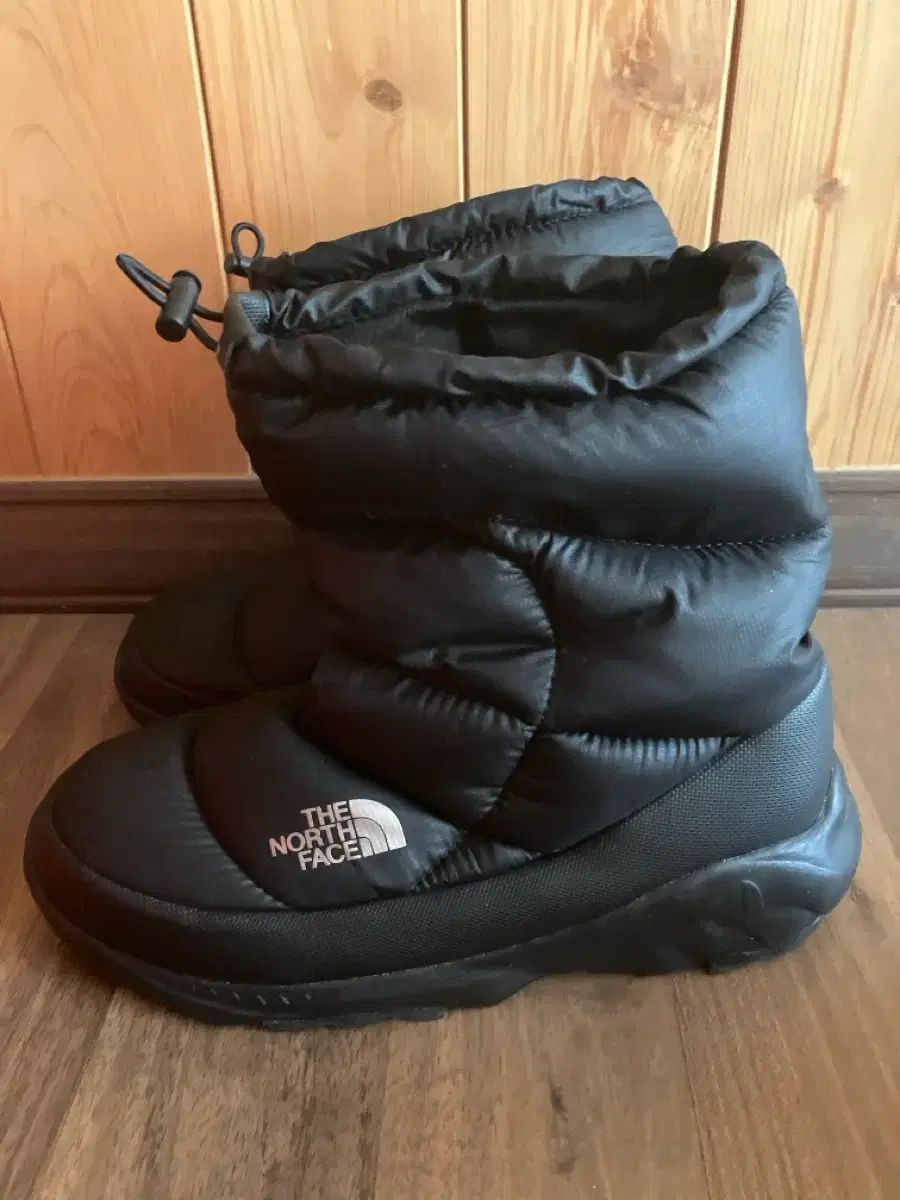 THE NORTH FACE ザノースフェイス ダウン ブーツ 275