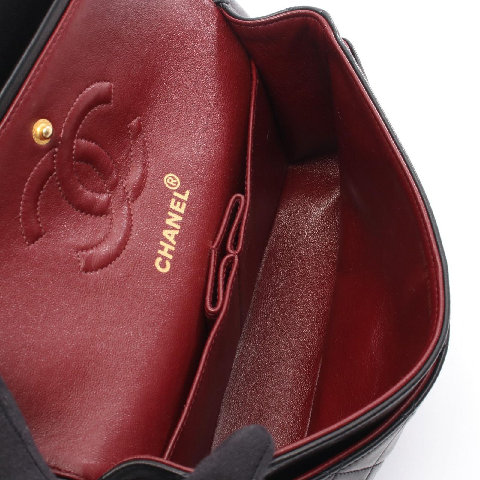 シャネル CHANEL ショルダーバッグ マトラッセ Wフラップ ブラック