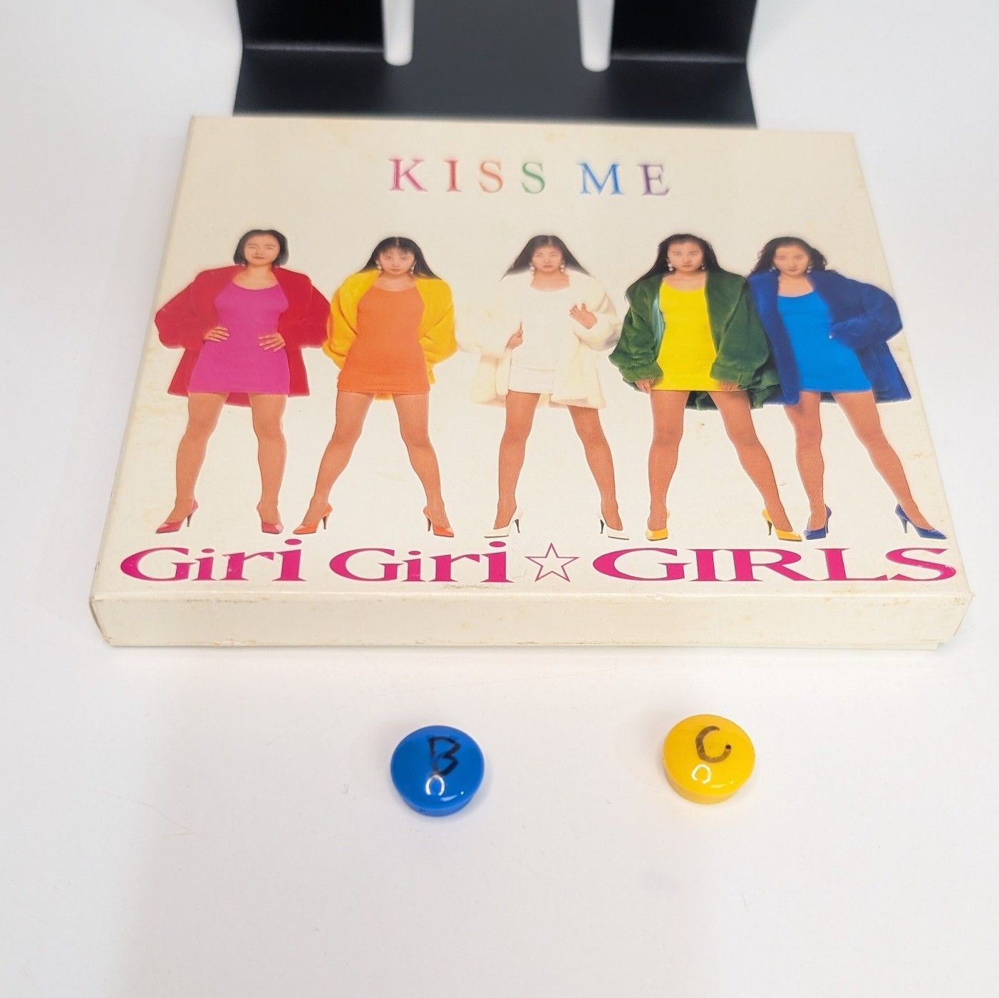Giri Giri GIRLS/キス・ミー ステッカー付 ギリギリガールズ 廃盤品