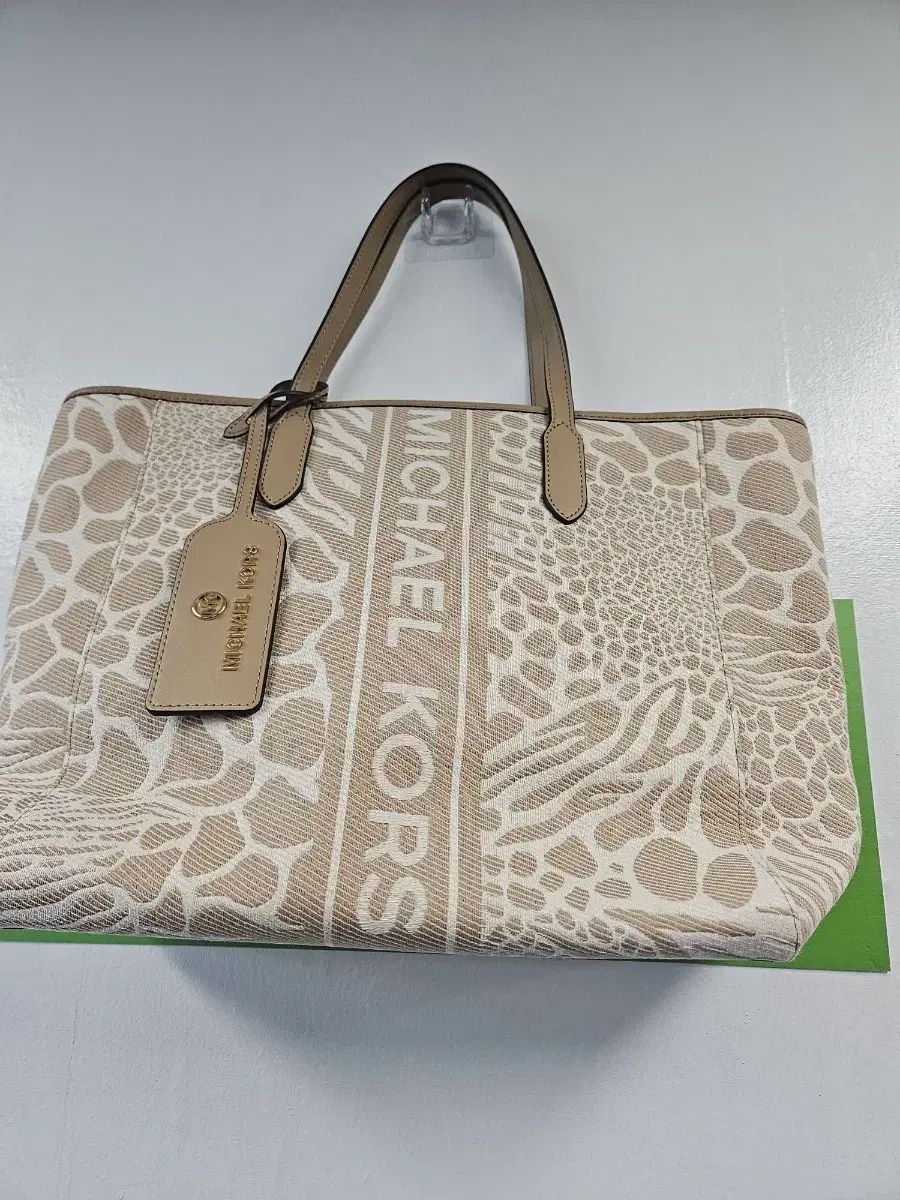 マイケルコース MK パータン トートバッグ