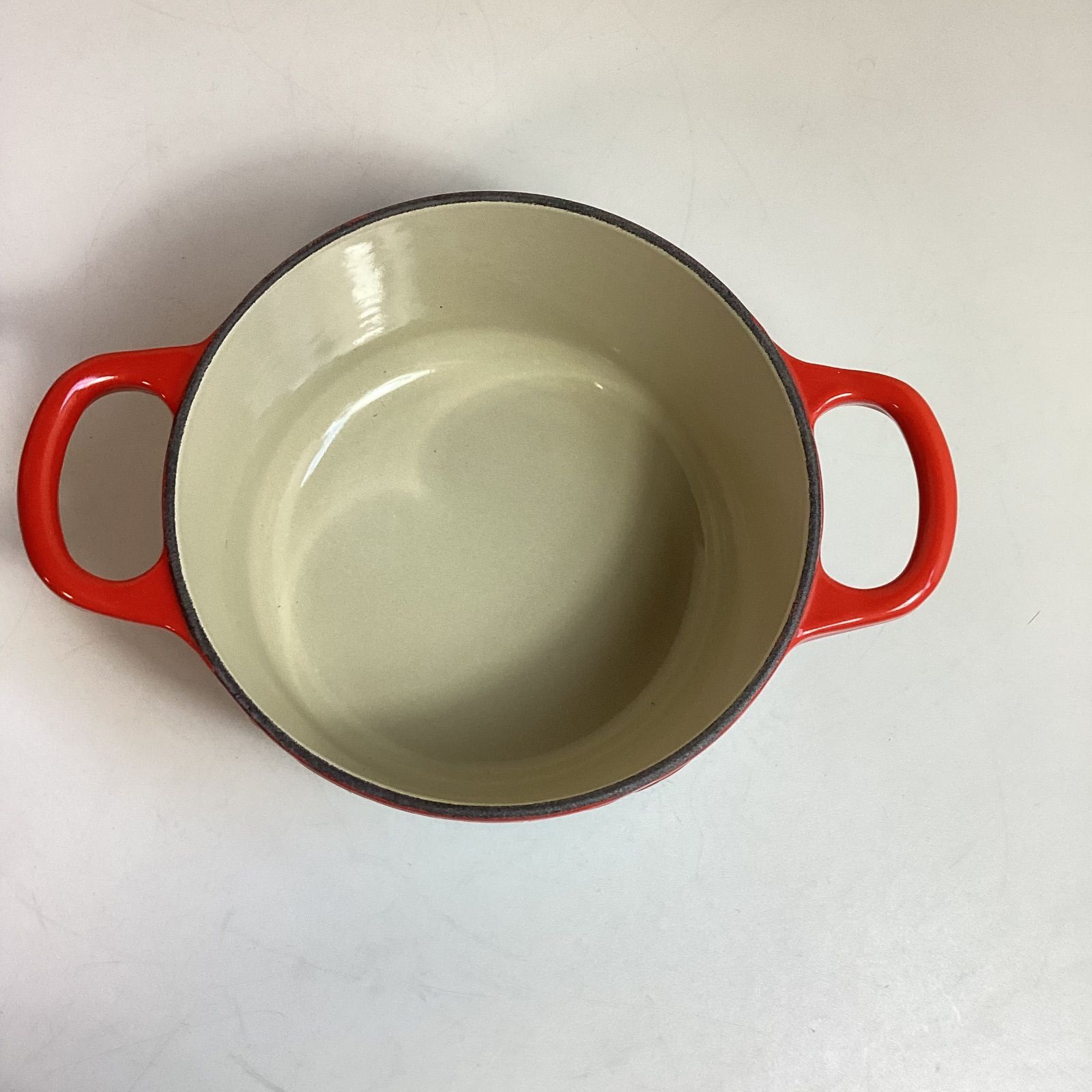 ル クルーゼ LE CREUSET 14 cm ココットロンド ♥ …e.s