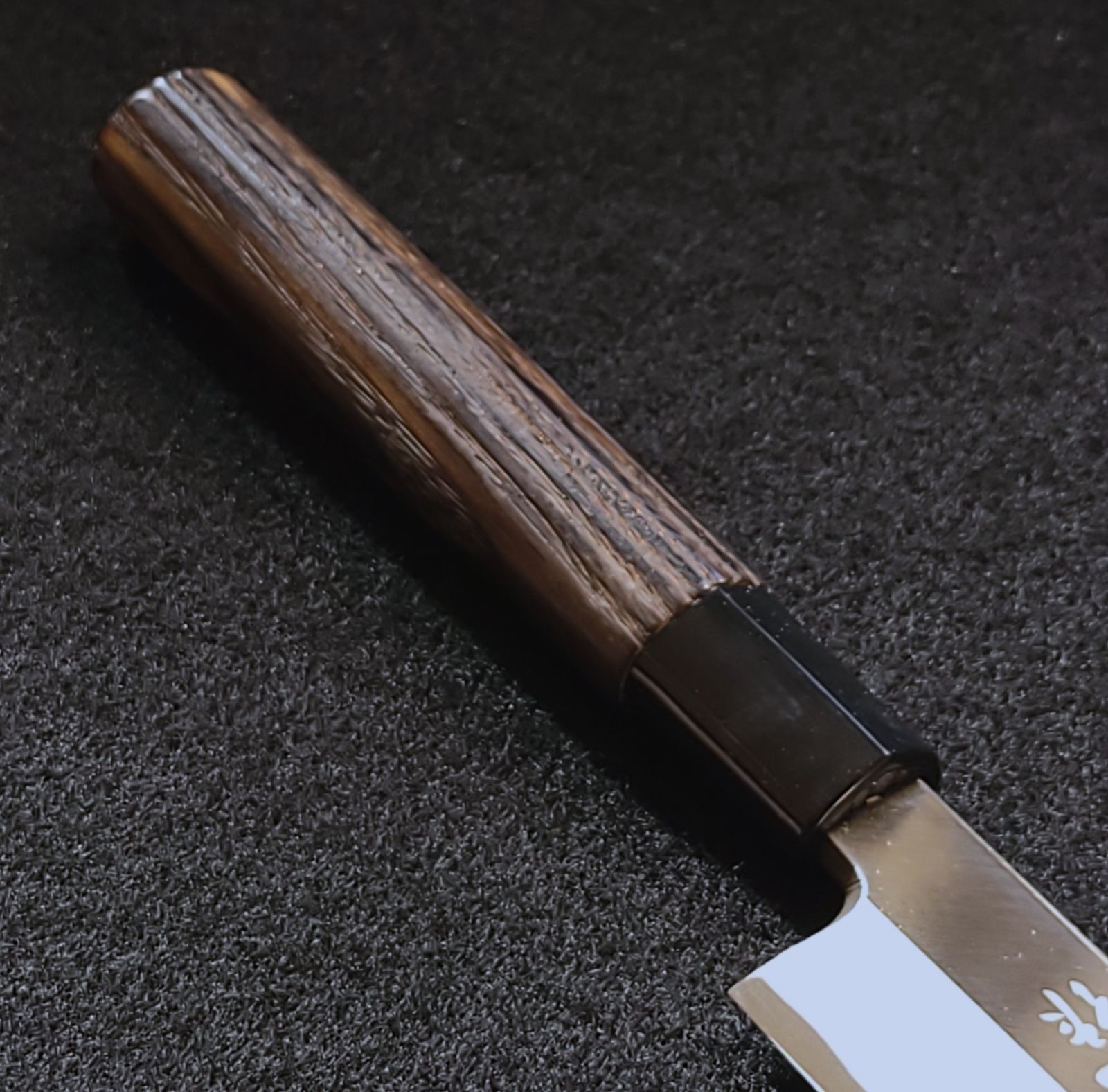 青紙2号 柳刃包丁 235㎜（８寸）鞘つき G9375 焼栗柄 月光作 青紙2号 柳刃包丁 235㎜（8寸）鞘つき G9375 焼栗柄 月光作 - メルカリ