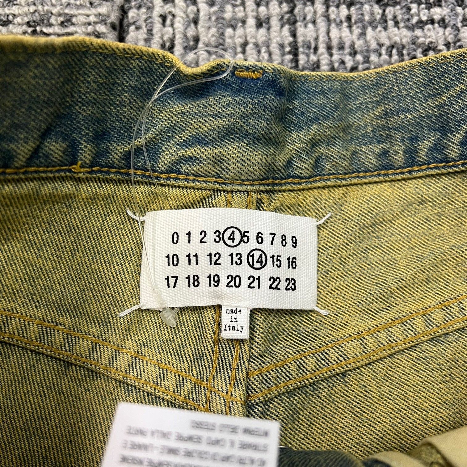  正規 ♥品 Maison Margiela Fringe denim shorts フリンジデニムショートパンツ ヴィンテージ加工パンツ メゾンマルジェラ インディゴ 30 842 A 1 ショートパンツ ハーフパンツ パンツ