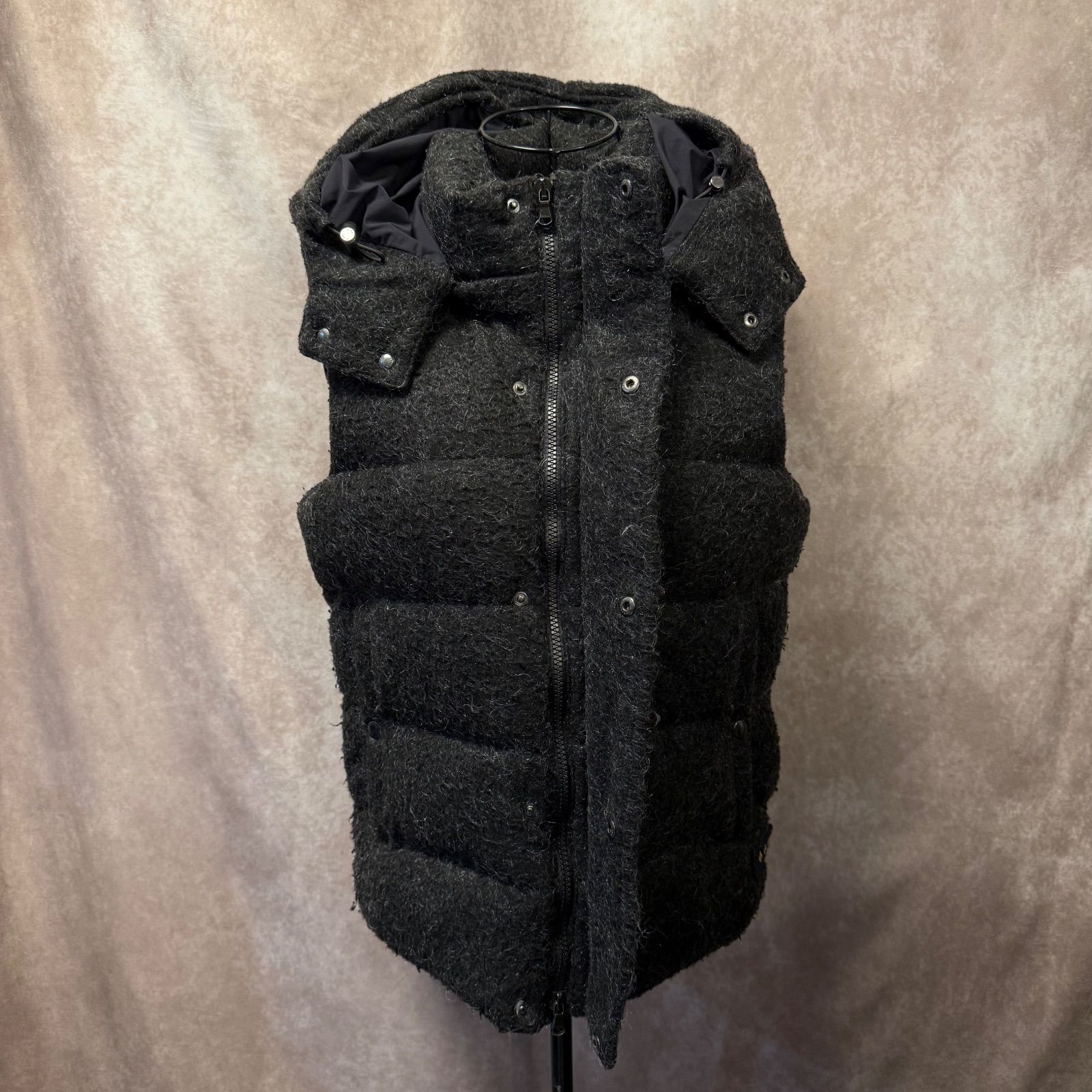 ✨TATRAS タトラス ダウンベスト 01 チャコールグレー フード着脱可