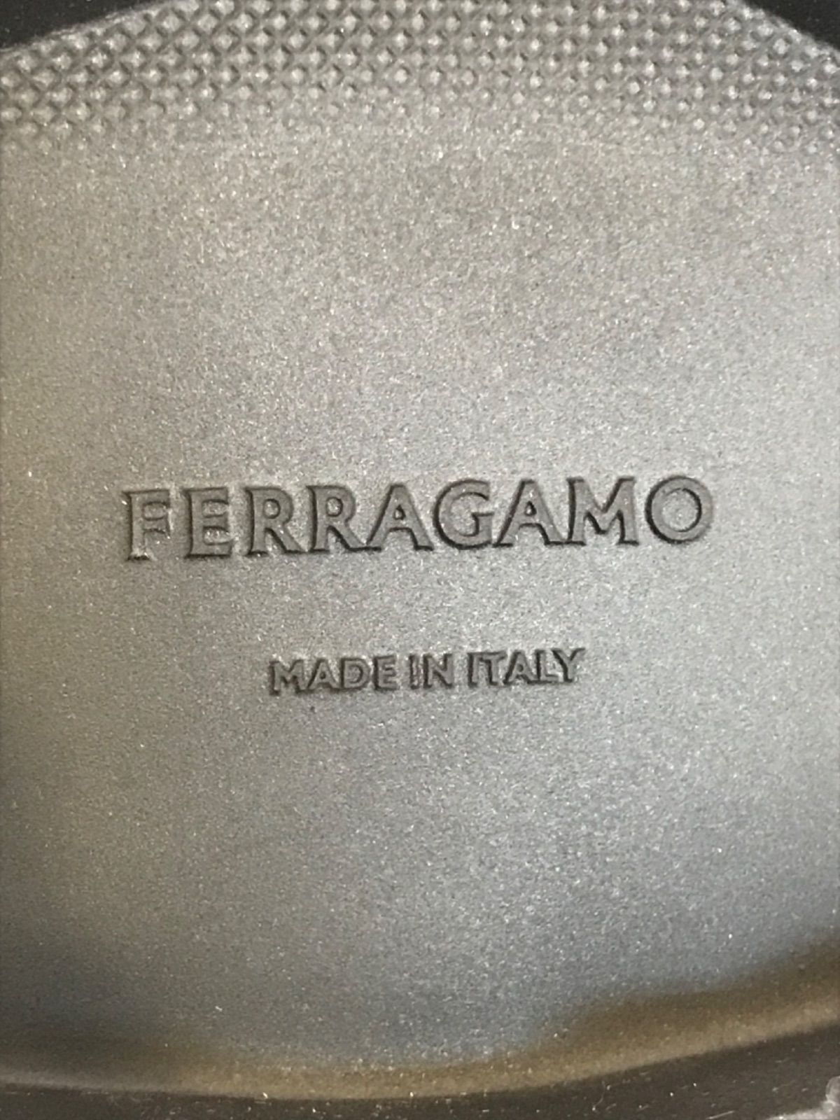 ロゴ型押し チャンキーローファーレザーシューズ