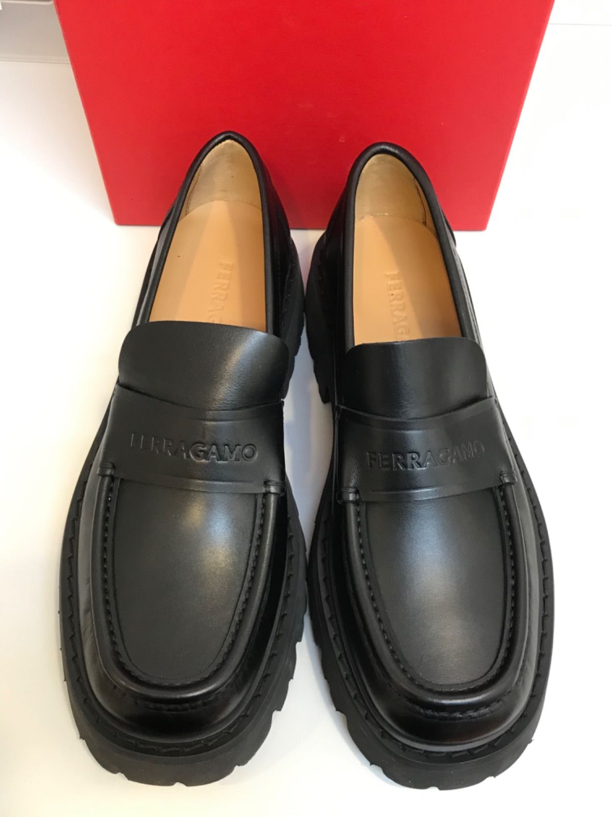 サルヴァトーレフェラガモ SalvatoreFerragamo ロゴ型押し チャンキーローファーレザーシューズ FERGAL I 82