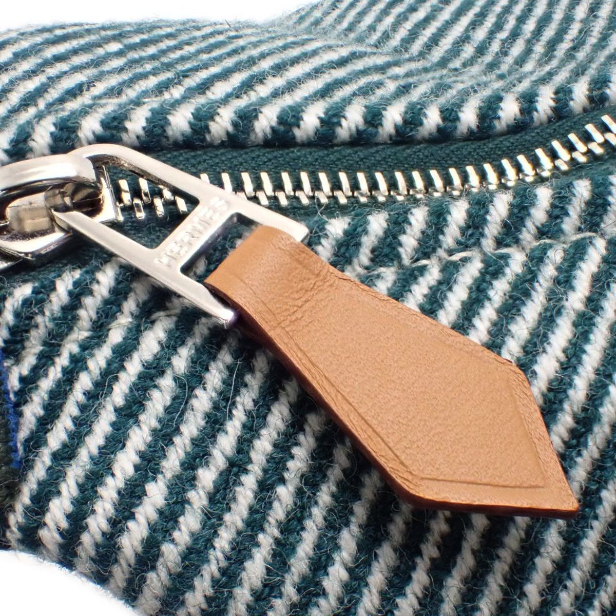 HERMES(エルメス) ブリッド・ア・ブラック PM オレンジ ブルー青 レッド赤 キャンバス パラジウム金具 シルバー金具 ポーチ ハンドバッグ レディース 40802170124【中古】【アラモード】 HERMES(エルメス) ブリッド・ア・ブラック PM グリーン緑 ブルー青