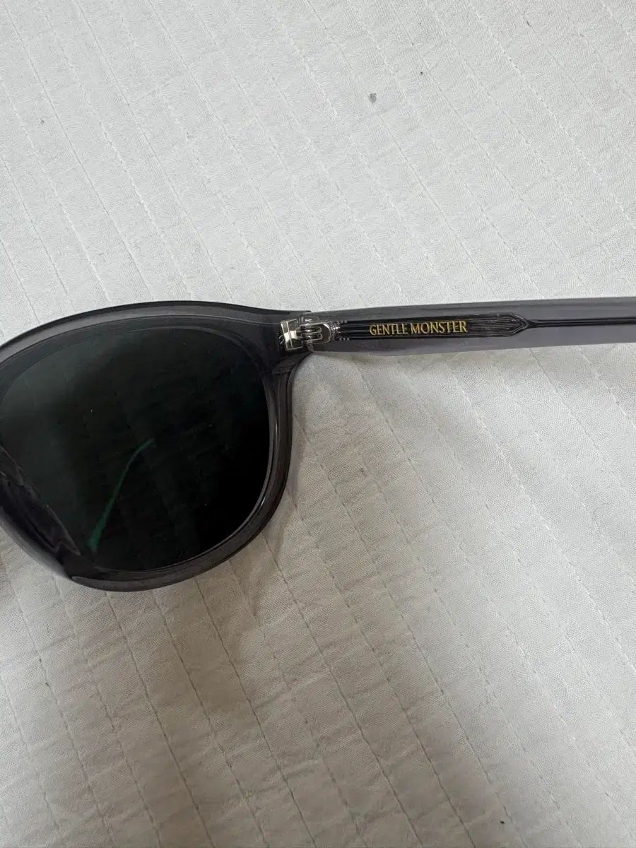  GENTLE MONSTER ジェントルモンスター ジェイド G 1 サングラス グレー ブラック サングラス 小物