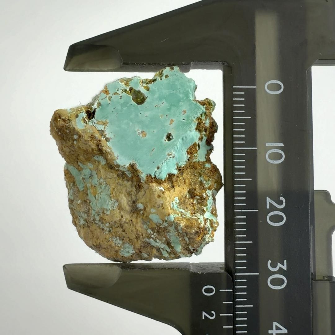 E 32672 アルメニア産 ターコイズ トルコ石 アルメニアントルコ石 原石 天然石 パワーストーン 鉱物