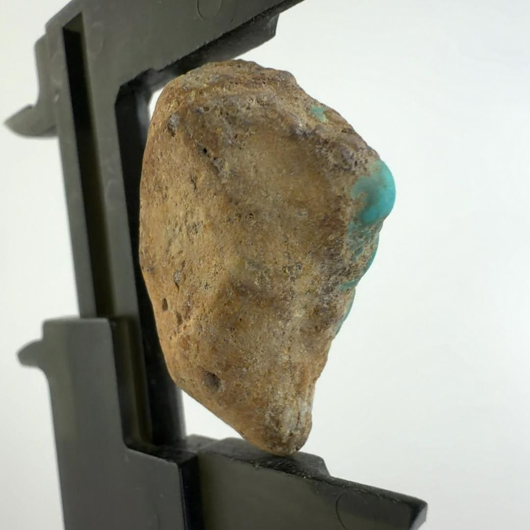  E32677 アルメニア産 ターコイズ トルコ石 アルメニアントルコ石 原石 天然石 パワーストーン 鉱物 レトロ雑貨 置物 インテリア小物