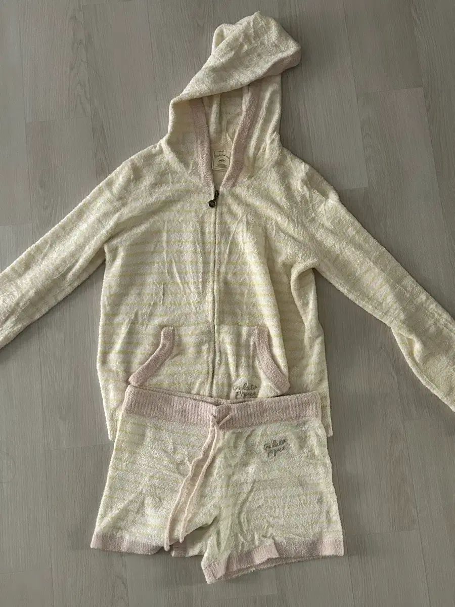 ジェラートピケ パジャマ フードジップアップ ハーフパンツ セット