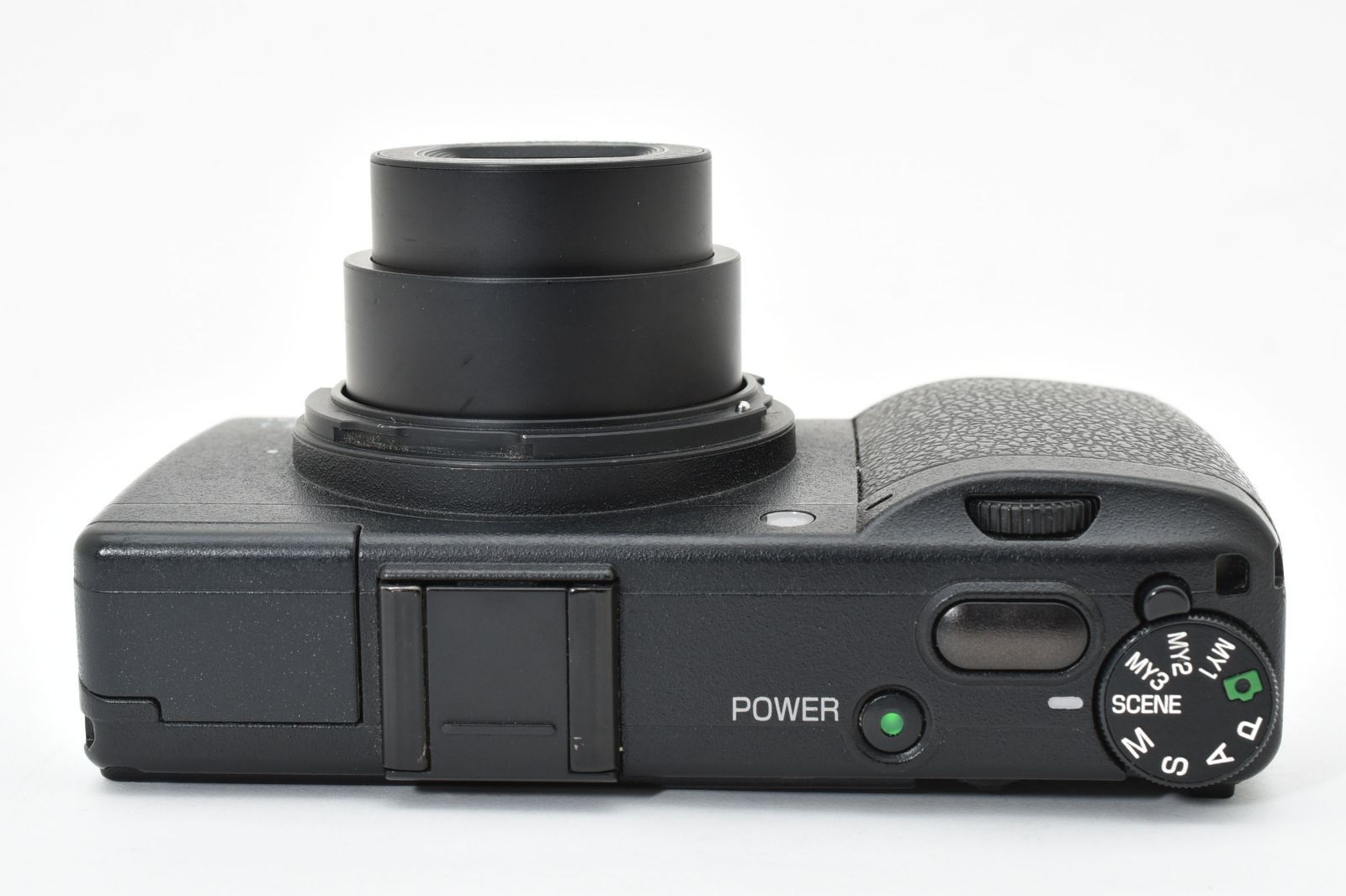 【値下げ・美品】GR DIGITAL III　シャッター1601回 値下げ・美品】GR DIGITAL III シャッター1601回 中身は大きく変わった