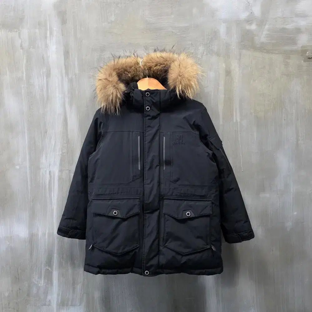 BLACK YAK ブラックヤク GORE-TEX ゴアテックス グースダウン ダウン アウター |キッズ 145 | JP 1325
