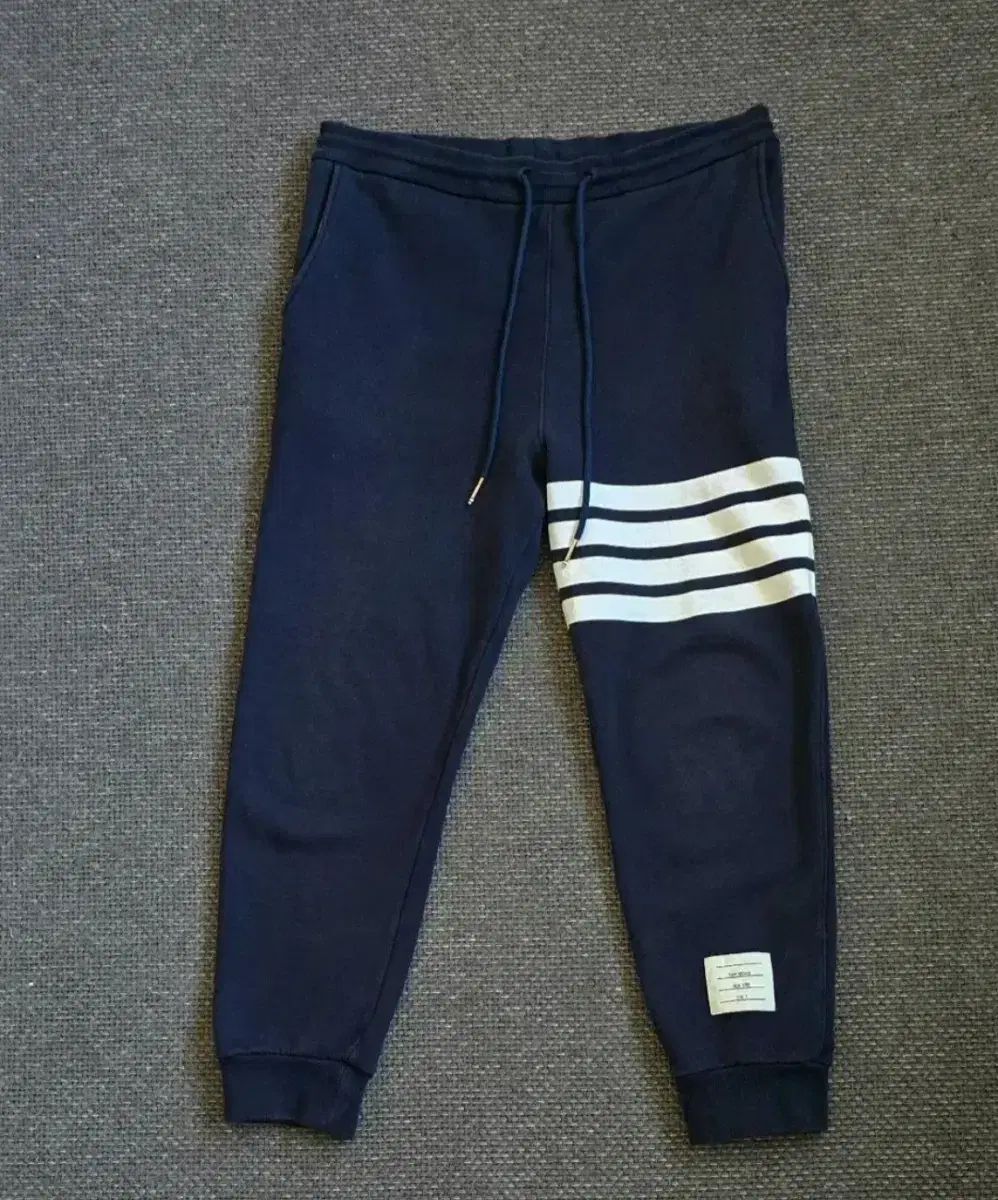 24 ss トム ブラウン トレーナー パンツ 3