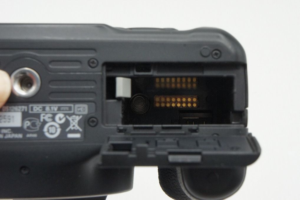  Canon キヤノン EOS Kiss X 4 ボディ デジタル一眼レフカメラ 251225 c デジタル一眼レフ デジタルカメラ