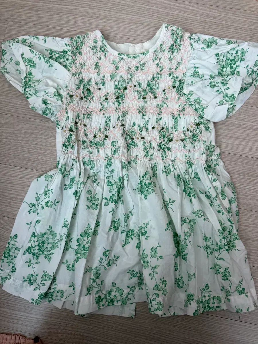 ボンジュールダイアリー 緑 ONE PIECE 8 y