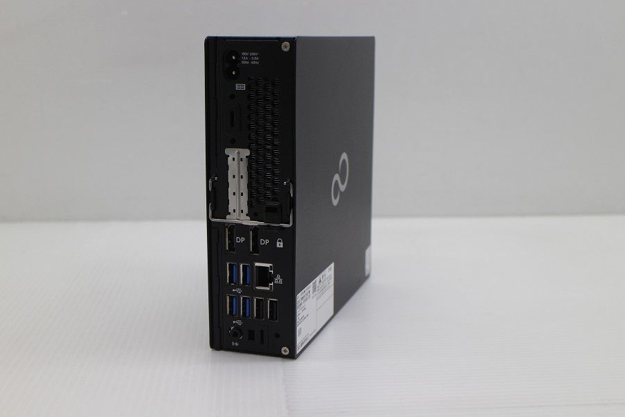 富士通 ESPRIMO Q 7010|E Core i 5 10500 T 2.3 GHz|8 GB|250 GB SSD |Win 11