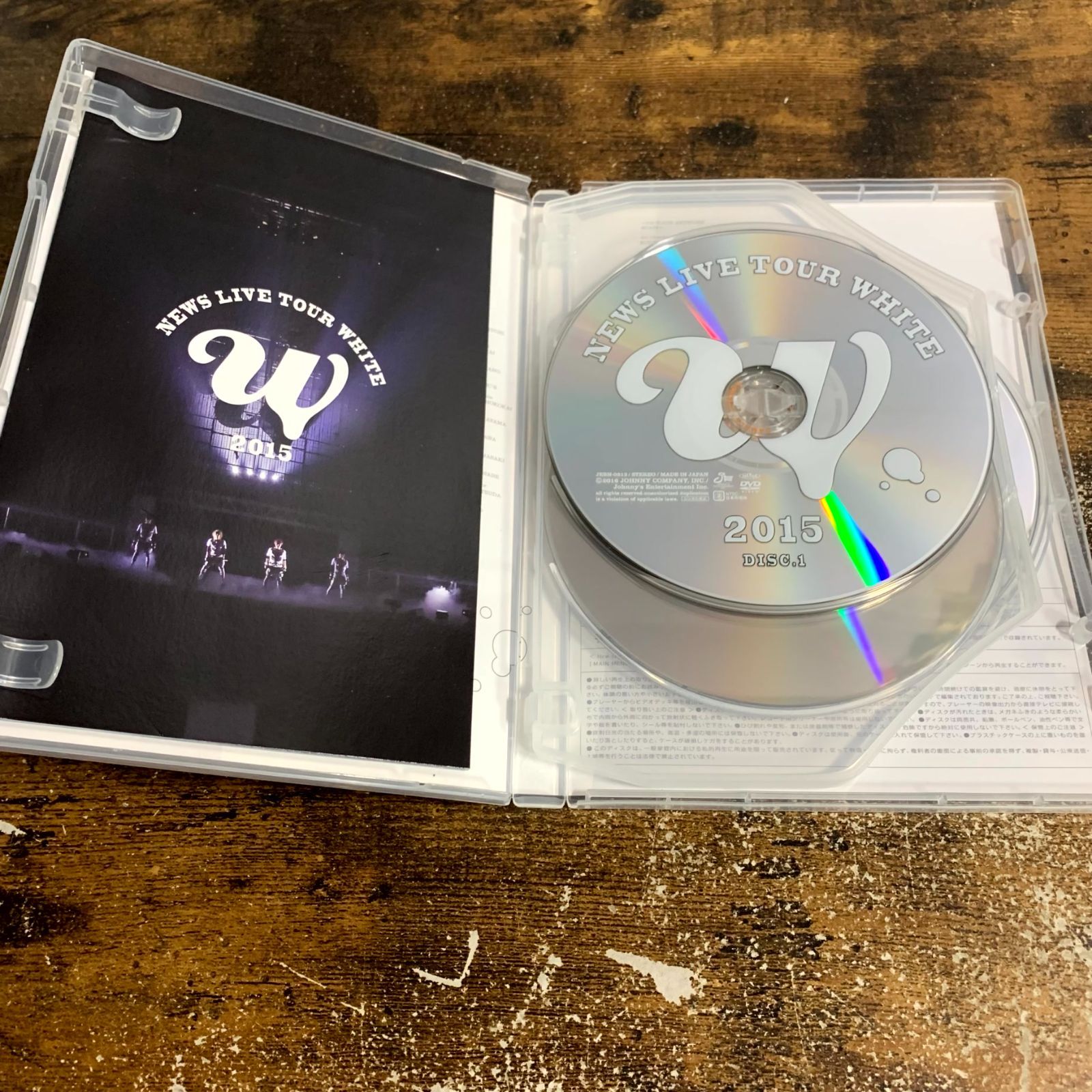 邦楽DVD NEWS / LIVE TOUR 2015 WHITE [通常版] 管理b74 - メルカリ