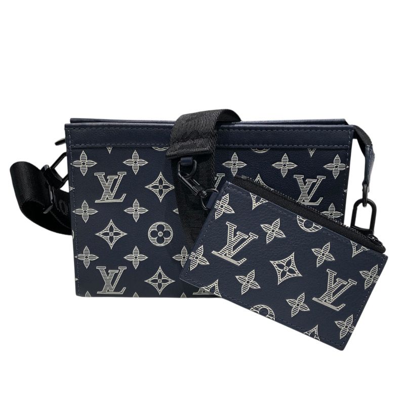 LOUIS VUITTON ガストン　メンズ　ショルダー　モノグラム ルイ・ヴィトン LOUIS VUITTON ガストン・ウェアラブルウォレット