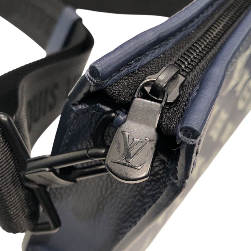 ルイ・ヴィトン LOUIS VUITTON ガストン・ウェアラブルウォレット