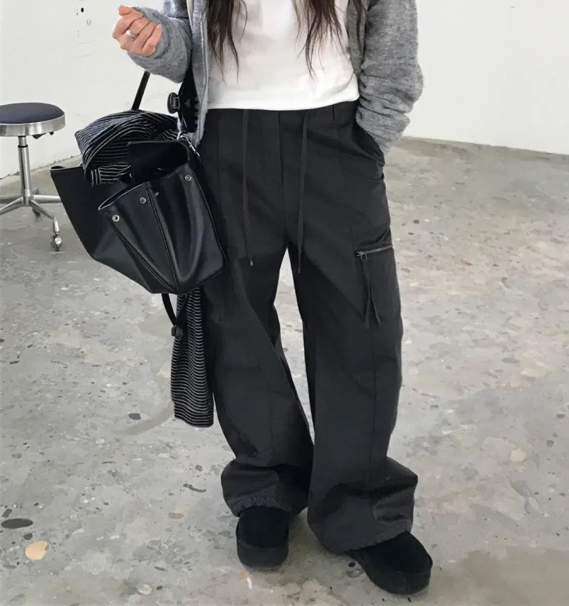 ヌーズウォッシュフリースパンツ チャコール