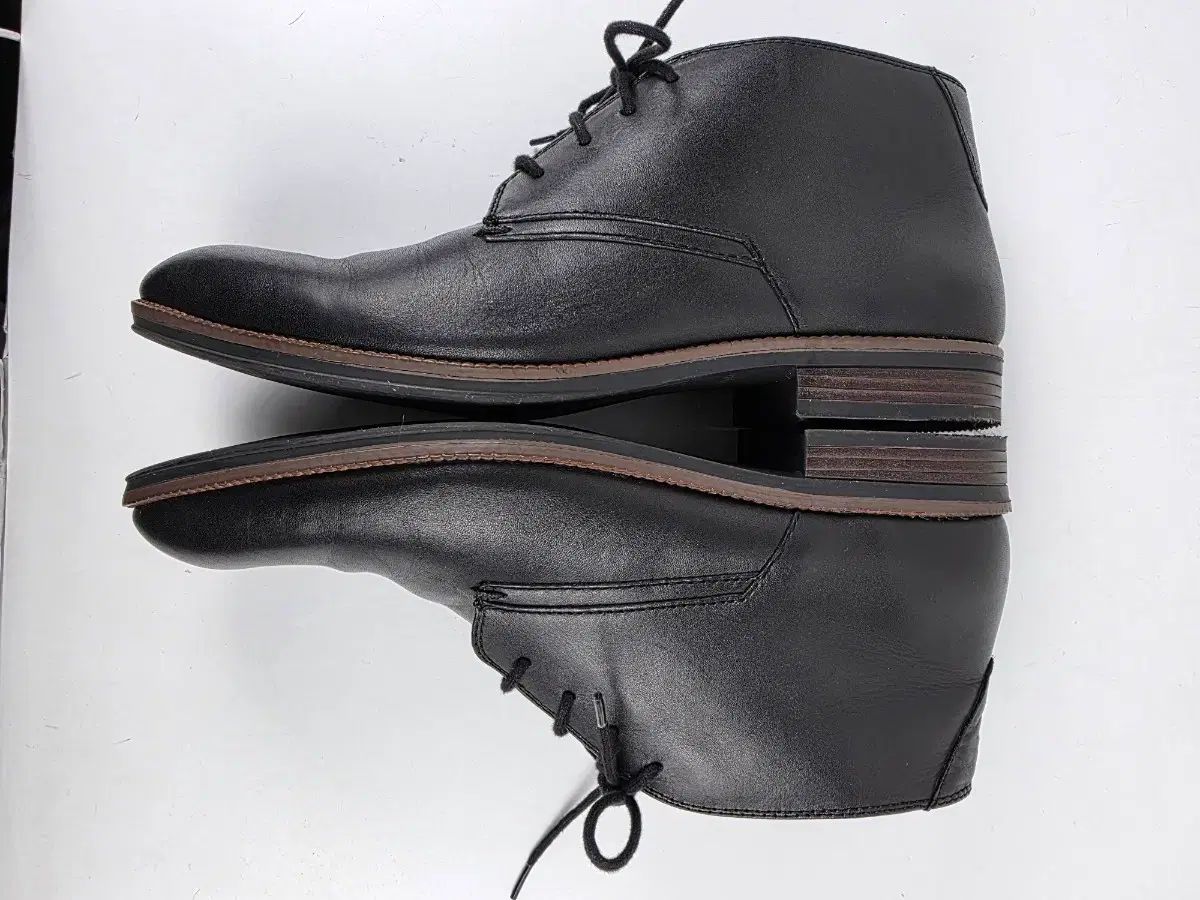 チュカブーツ ミドル丈