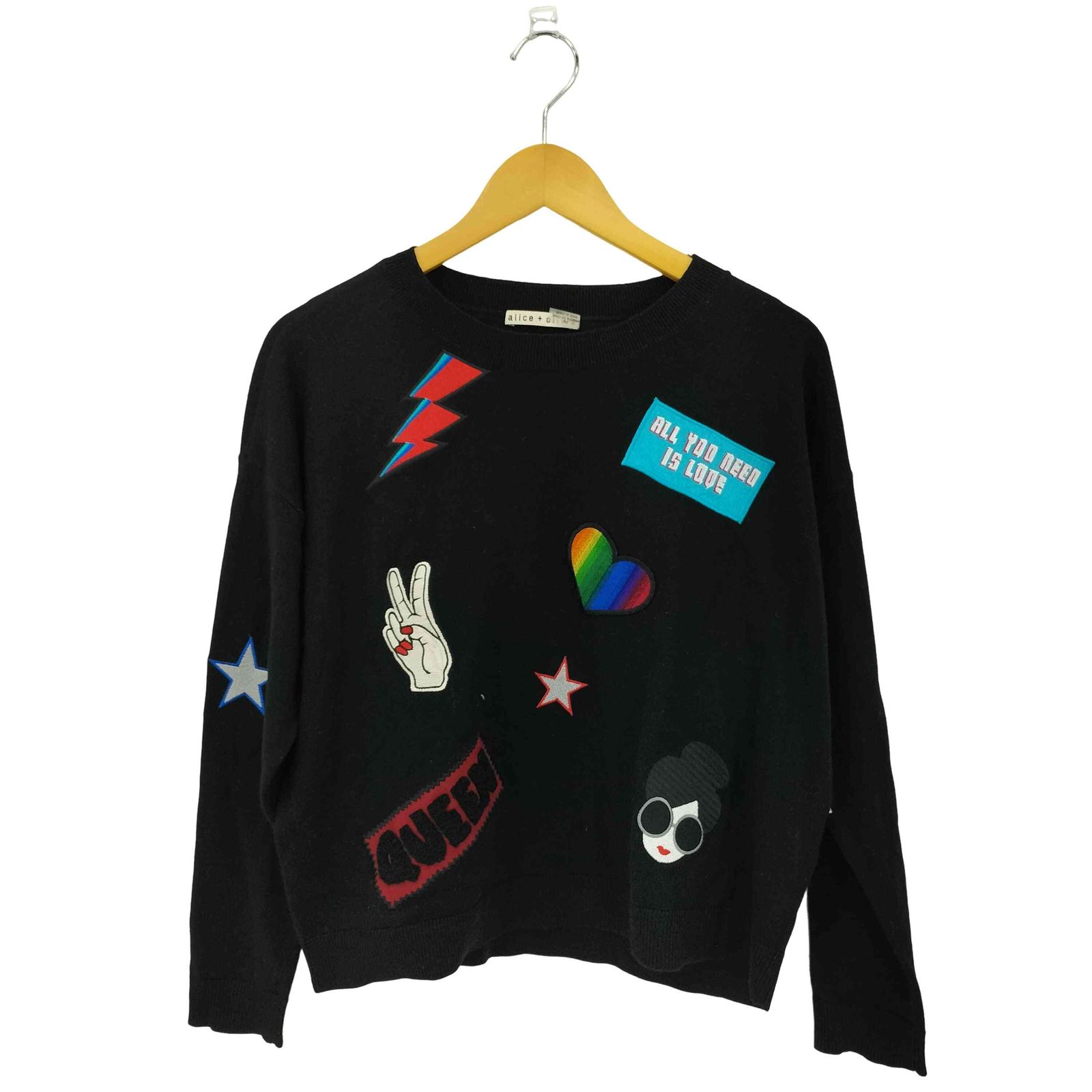 【中古】アリスオリビア alice + olivia ニット ワッペン プルオーバー XS ブラック マルチカラー レディース アリスオリビア alice + olivia マルチカラー プルオーバーニット