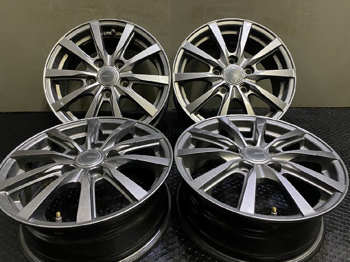 YFC GRASS 社外ホイール 15インチ 4本 .3 53 トヨタ 設計 ヴォクシー等 VHF 581