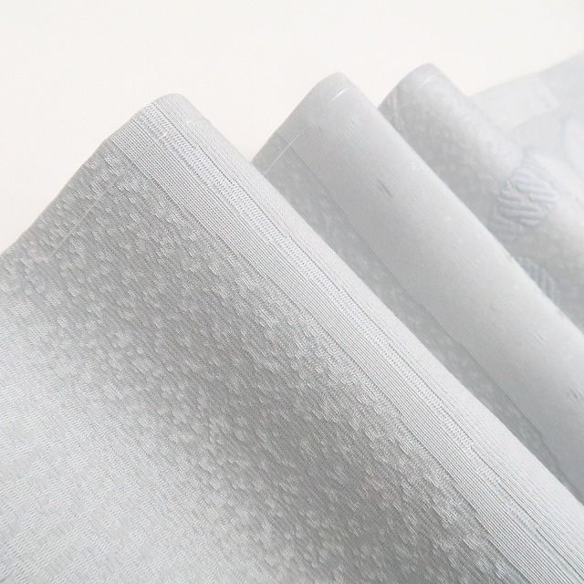 ❁tomihisa❁ モダンアート 着物 正絹 仕付け糸付”シンプルなのに印象的 程よい個性と気品を叶える”小紋 色無地 7530