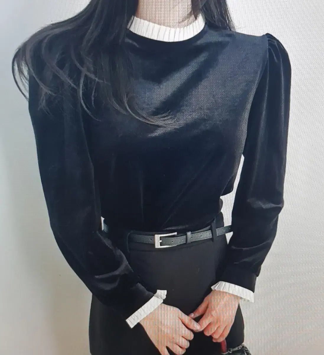 海外配送 ブラック ツアーベルベット ブラウス ファー パフ 長袖 シャツ