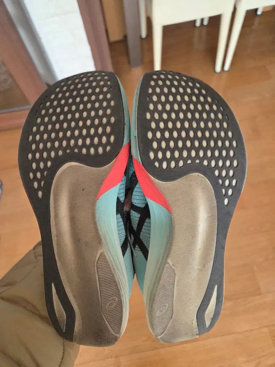  asics アシックス メタスピード エッジ スニーカー 靴