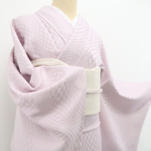  ❁tomihisa❁ 変わり市松 着物 正絹 仕付け糸付”粋な市松を頼りに 柔らかな色を楽しむ”お召 色無地 7531 色無地 着物