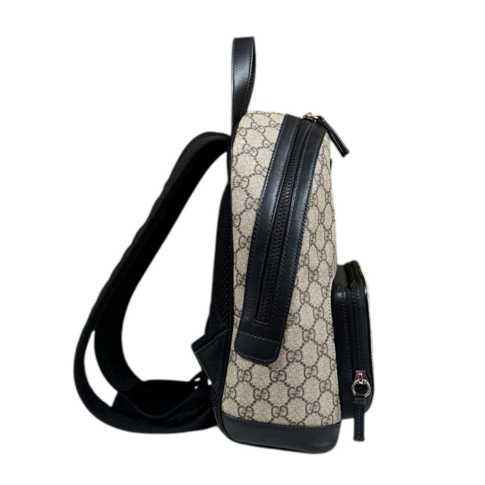 グッチ スモール バックパック GGスプリーム リュック・デイパック GG