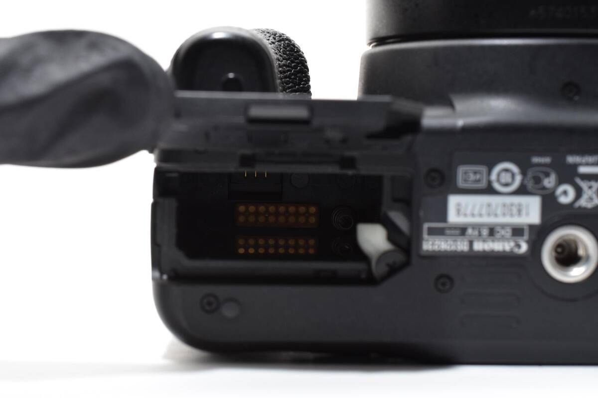 ショット数7176回 Canon キャノン EOS 500 D EF-S 18-55 mm F 3.5-5.6 IS デジタル一眼レフ ブラック L 43 7315