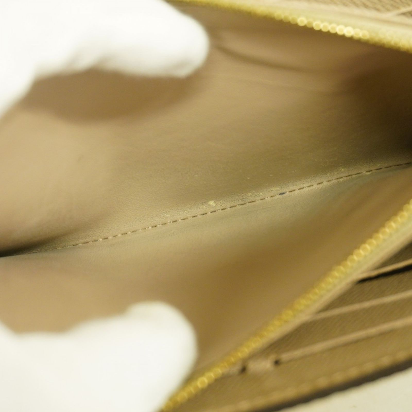 ポルトフォイユツイスト