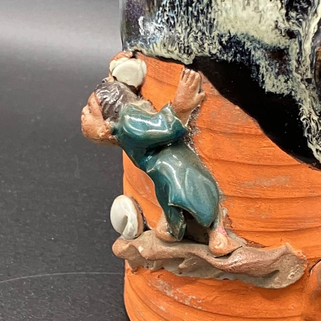 隅田焼 井上良斎 造 高浮彫 人物図 辰砂釉 マグカップ 明治期 古陶器