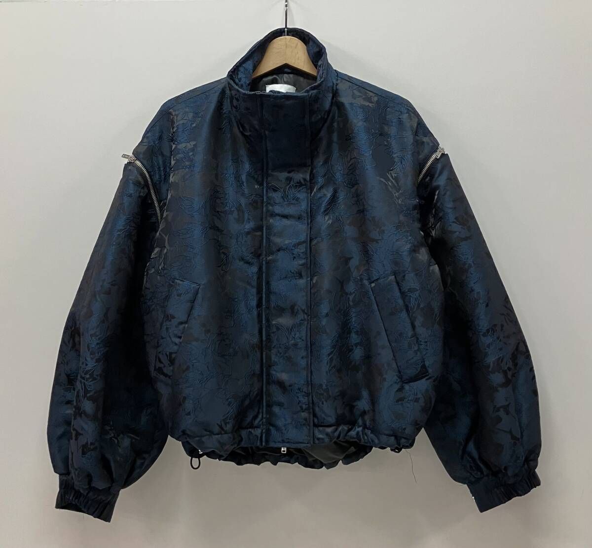 HARE ハレ その他ジャケット 2 way エアサーマル ジャガードブルゾン サイズF ブルー ポリエステル99% ポリウレタン1% 中国製